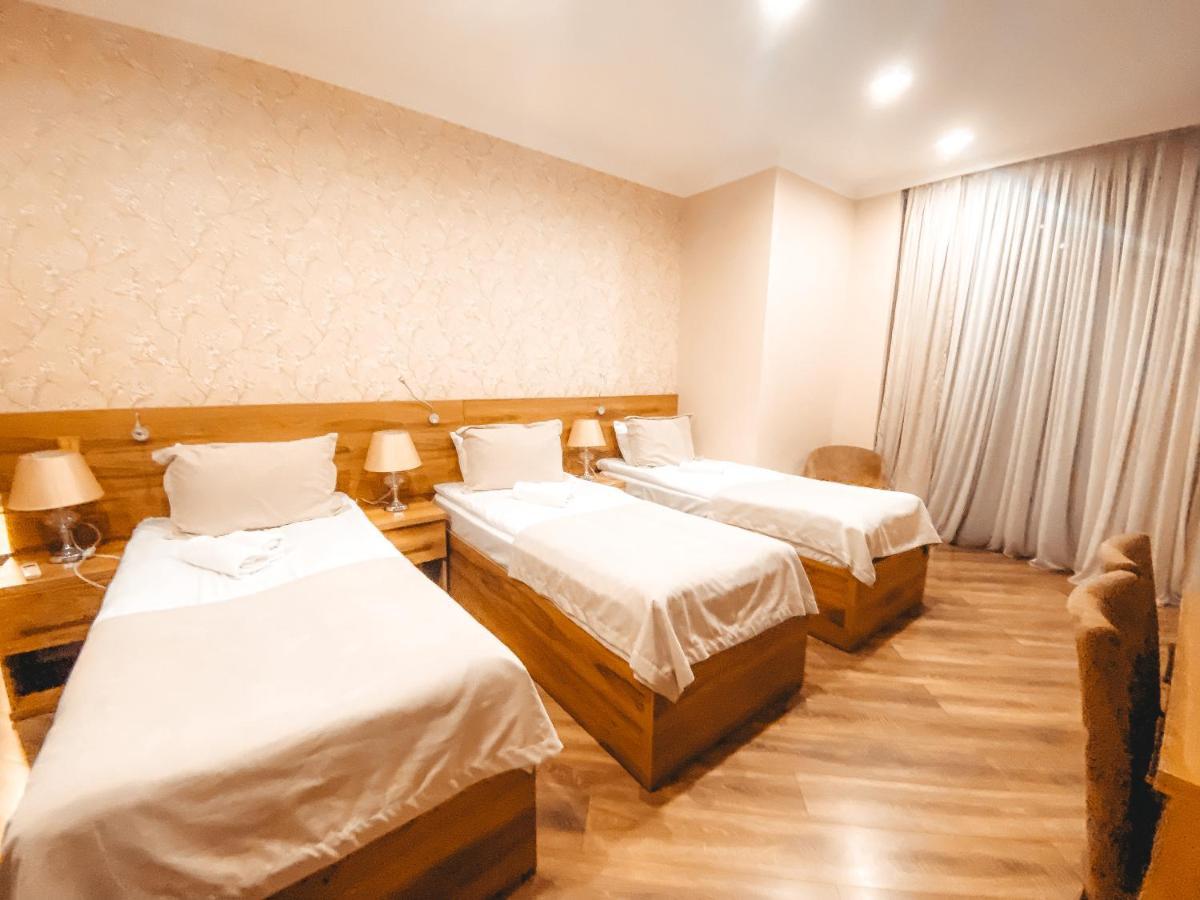 Sunset Tbilisi Luxury Aparthotel Екстериор снимка