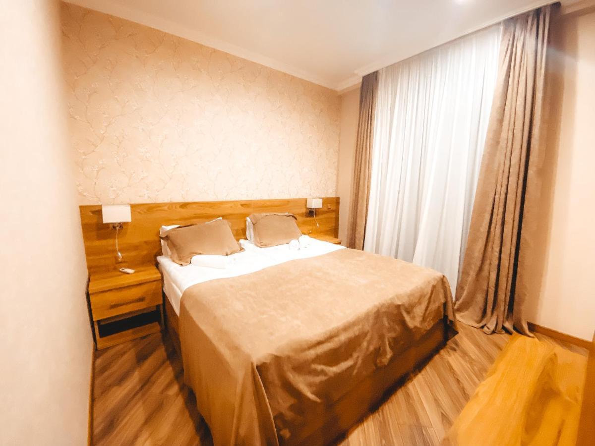 Sunset Tbilisi Luxury Aparthotel Екстериор снимка
