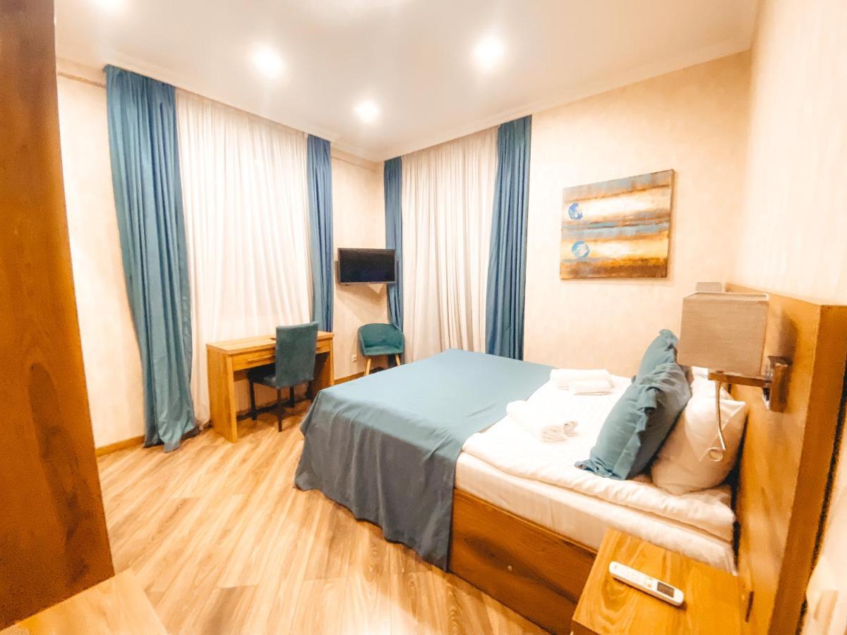 Sunset Tbilisi Luxury Aparthotel Екстериор снимка