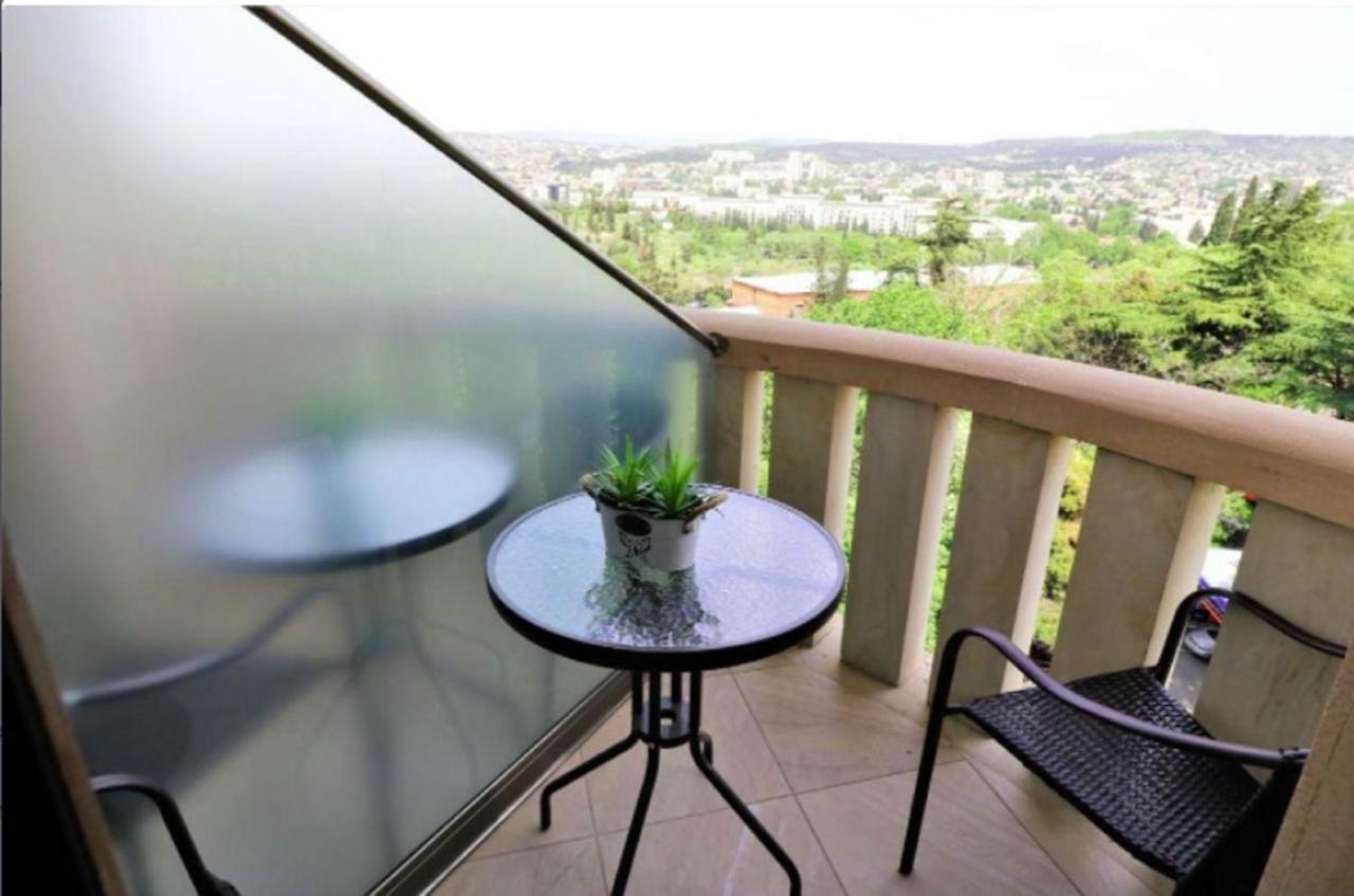 Sunset Tbilisi Luxury Aparthotel Екстериор снимка