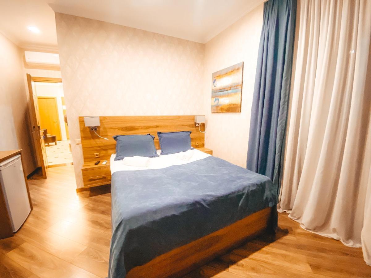 Sunset Tbilisi Luxury Aparthotel Екстериор снимка